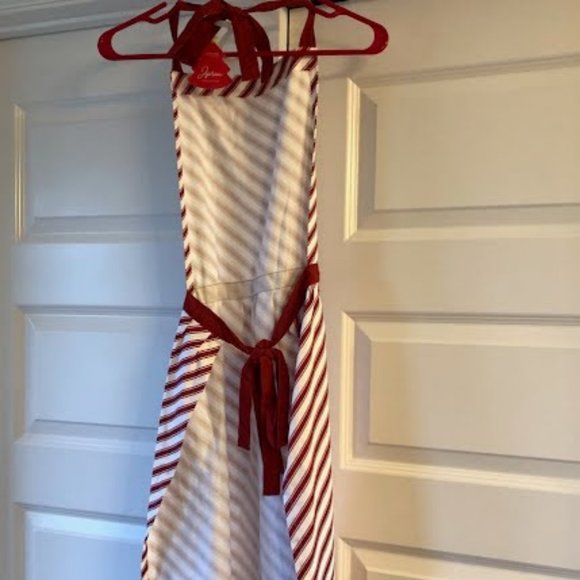 NWT COTERIE STUDIO Kitchen Apron Red White Candy Stripes - Picture 4 of 6